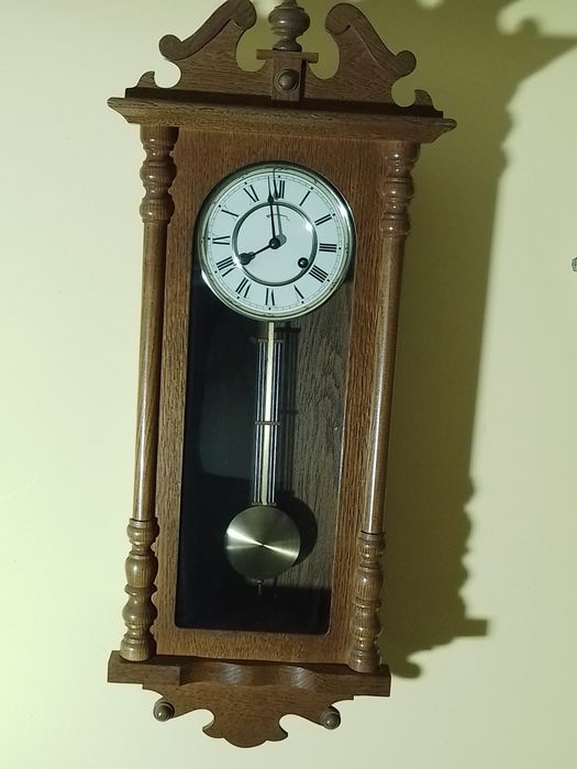 Винтидж стенен часовник