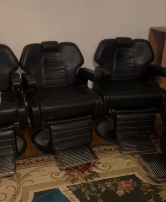 Оборудование для парикмахера, зеркало и др