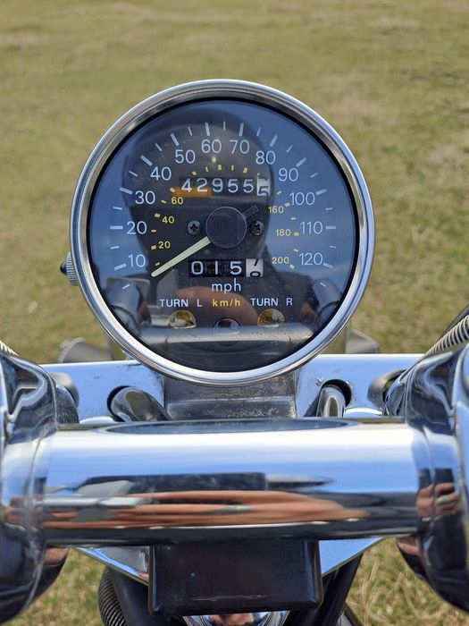 Suzuki vs intuder 750