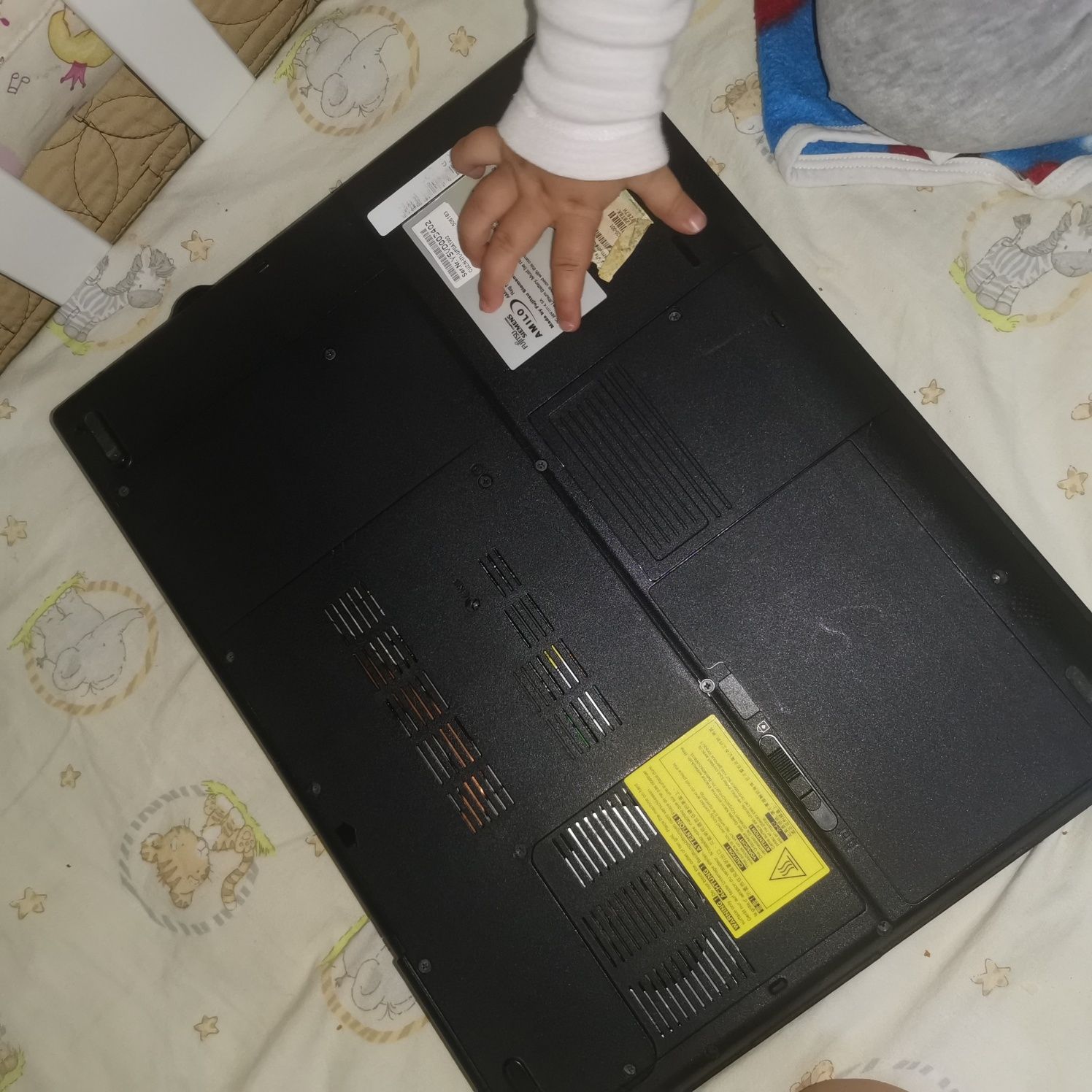 Laptop amilo pi 2540