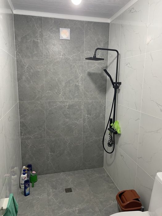 Срочно продается квартира 1Ком2/2