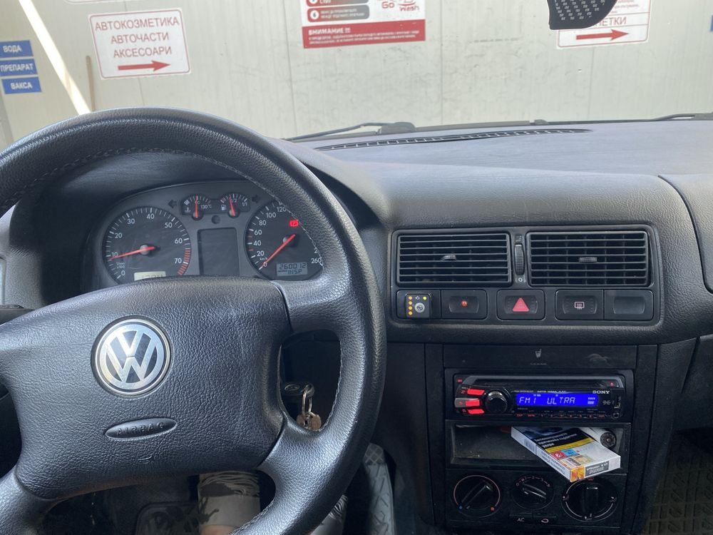 Volkswagen golf 4