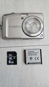 Vănd aparat foto digital FUJIFILM FinePix F50 fd 12 megapixeli