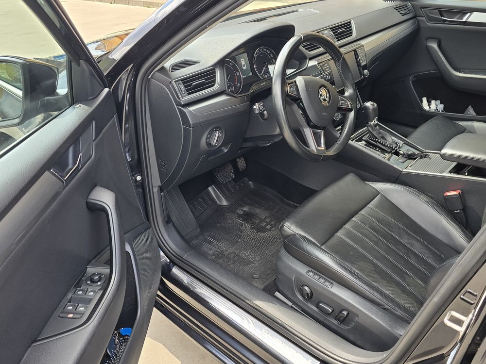 Vand Skoda Superb.