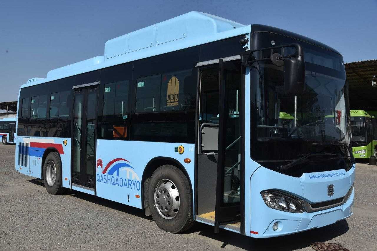 Avtobuslarda reklama xizmati.Реклама на автобус.