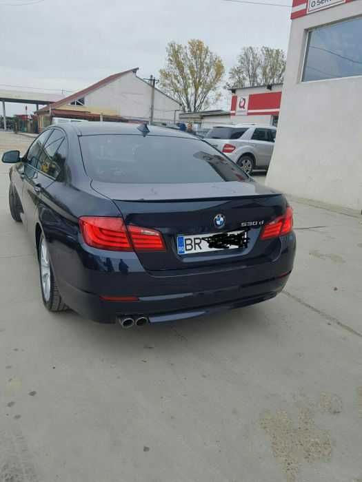 Eleron BMW F10 Negru lucios
