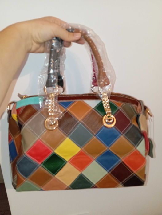 Geanta de piele naturala noua, multicolora,  cu eticheta