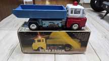 Jucărie veche tablă Dump Truck ME 679