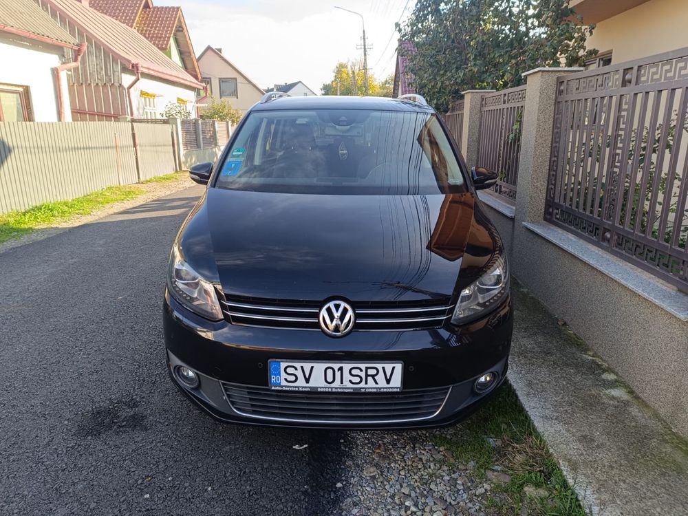 Volkswagen Touran 2011 2.0 TDI