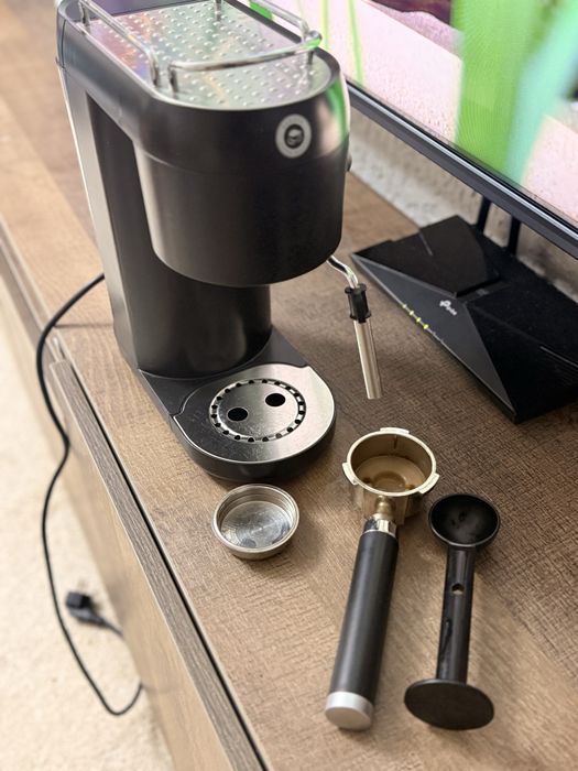 Продается рожковая кофемашина