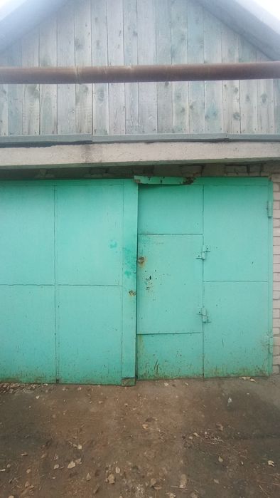 Просторный гараж с ямой для обслуживания – сдаётся в аренду