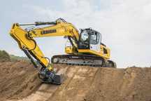Dezmembram excavator Liebherr R 926 - piese de schimb Liebherr