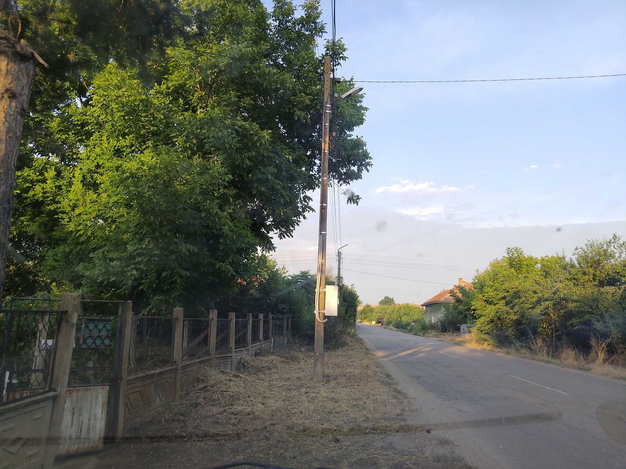 Продава се Къща в с. Якимово, Област Монтана - 2700 кв.м за 4 €/кв.м - Снимка #2