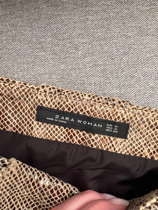 Пола Zara размер М