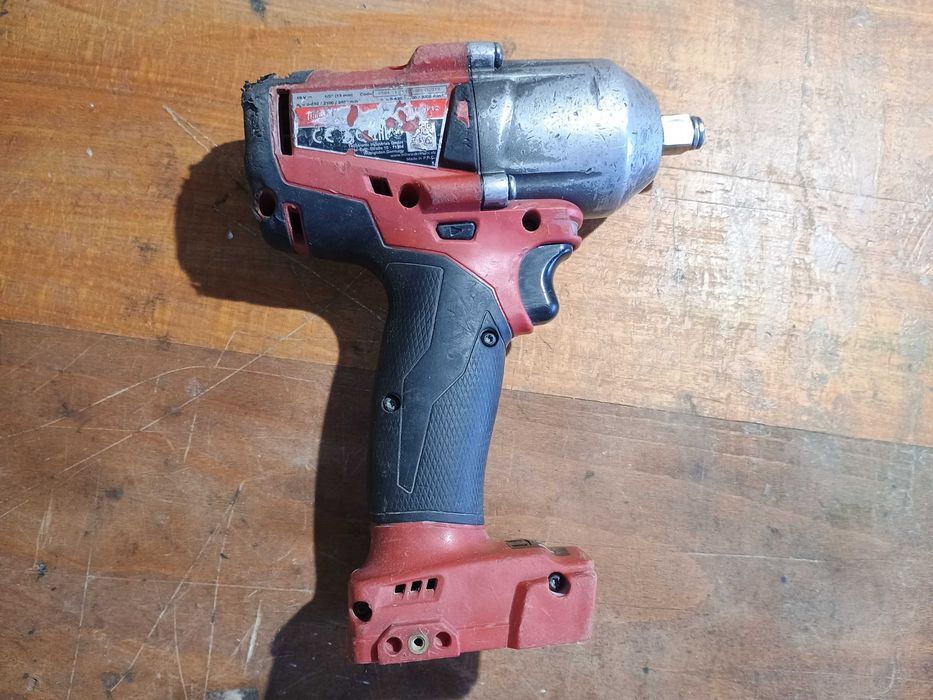 Гайковерт Milwaukee M18 FMTIWF12