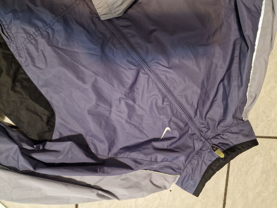 Nike ветровка номер Л