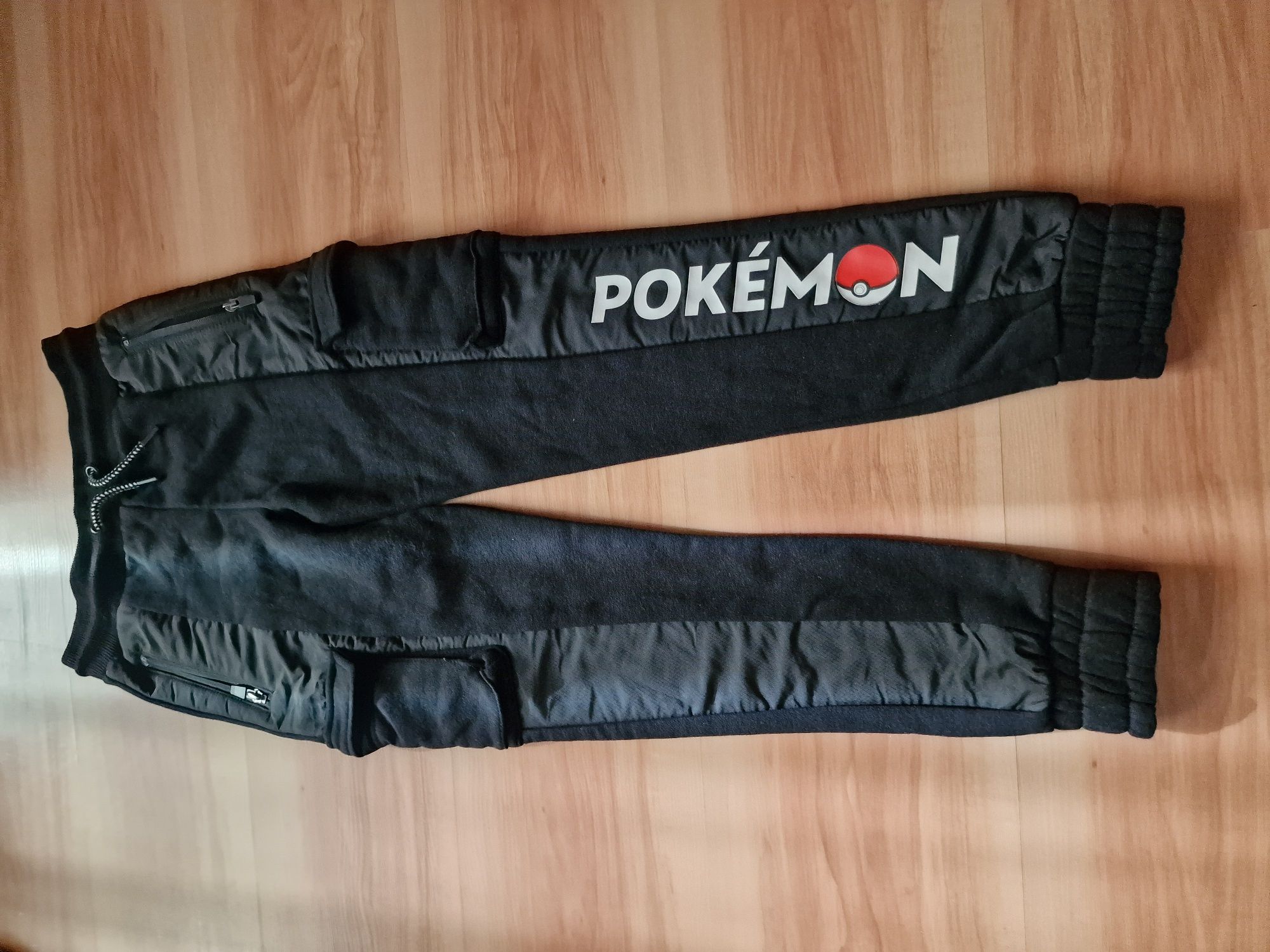 Pantaloni copii Pokemon 140 cm