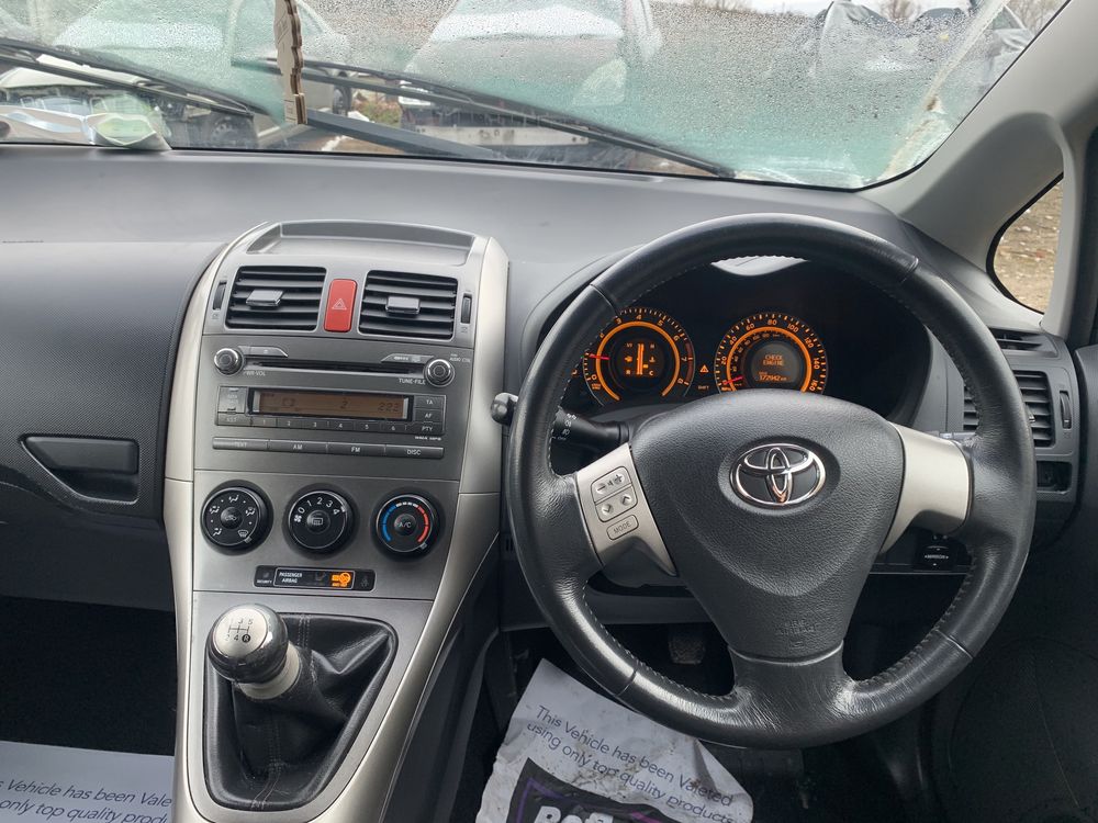 Toyota Auris 1.6 DUAL VVT-I 124кс. 2007г. НА ЧАСТИ