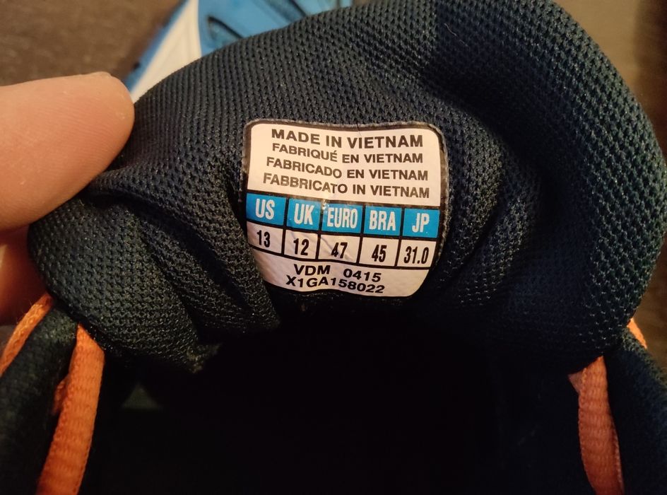 Маратонки Mizuno Wave Volcano