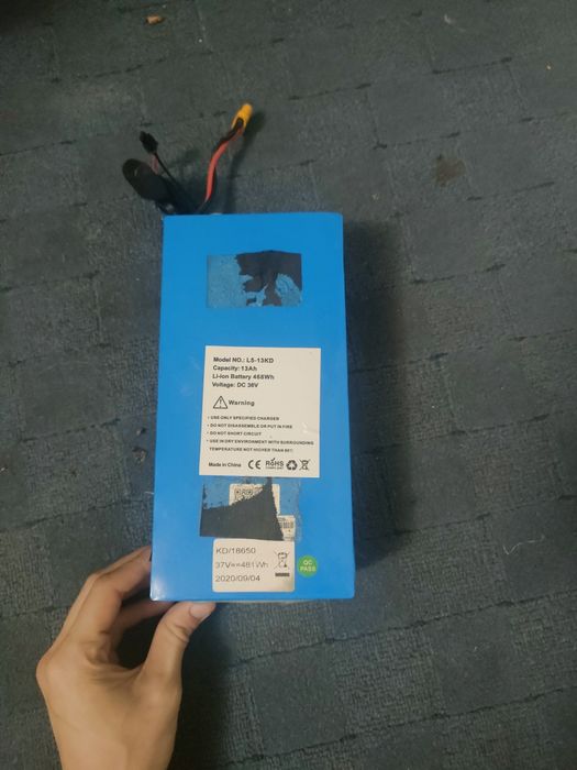 Baterie trotineta defecta pentru piese