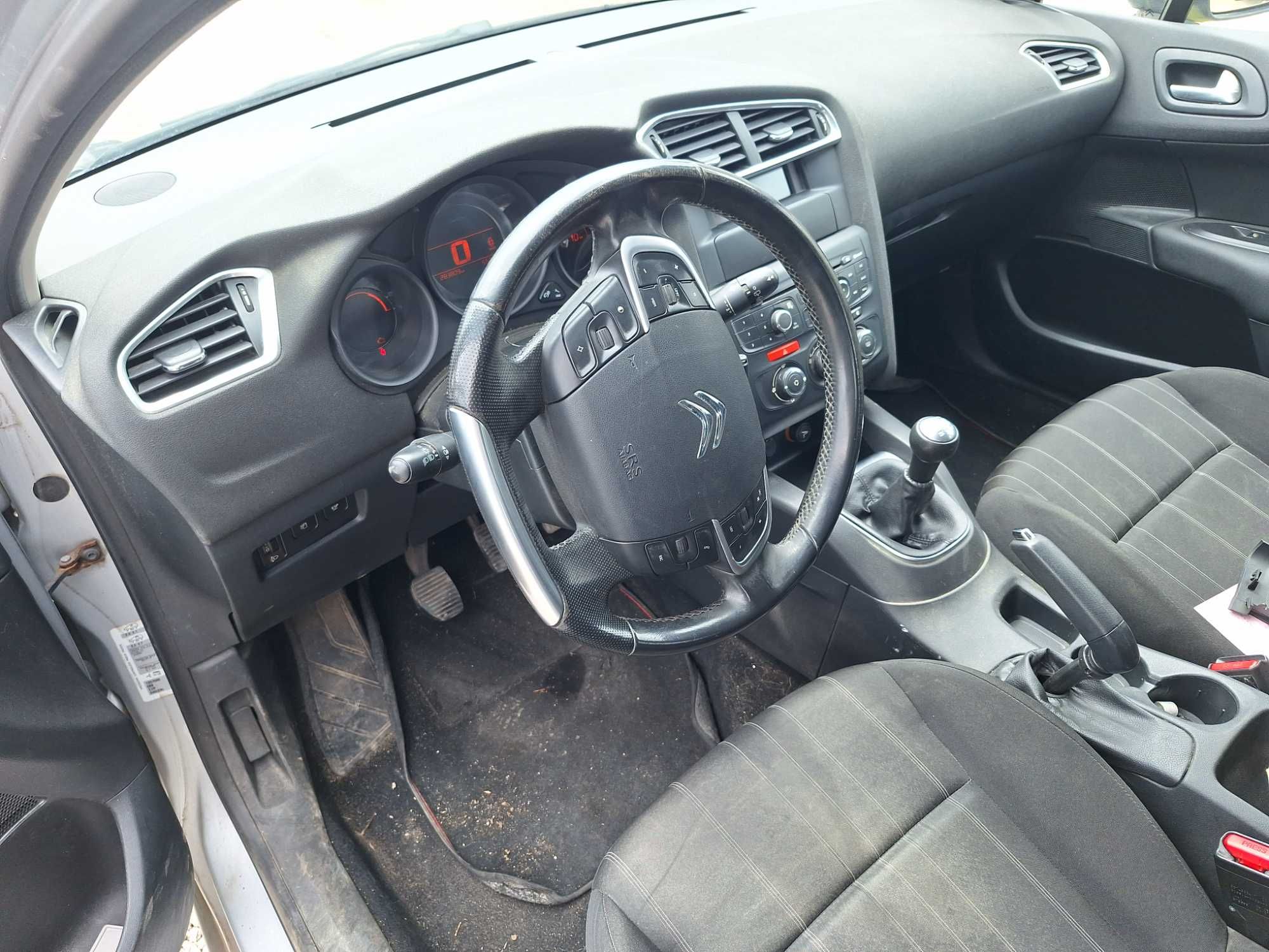 Citroen C4 2012г 1.6 92hp на части - Ситроен Ц4