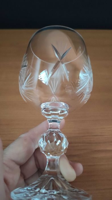 2 модела кристални чаши за вино"Бохемия"