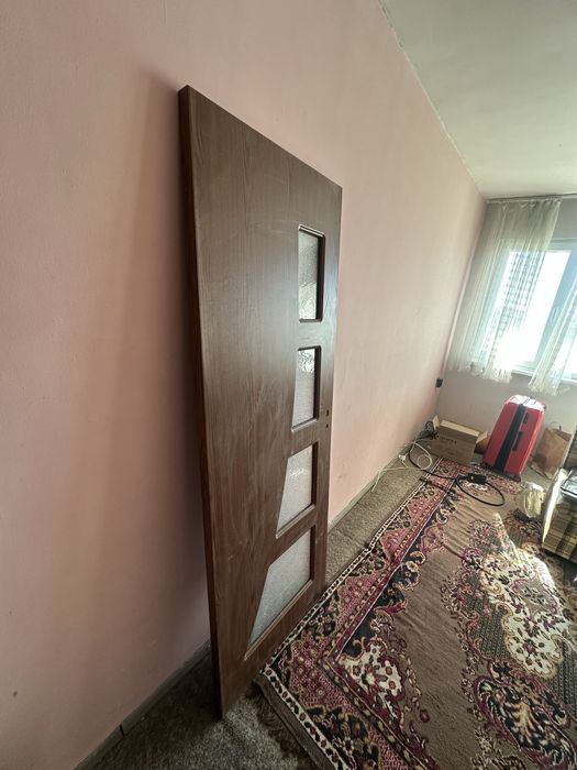 Интериорна врата