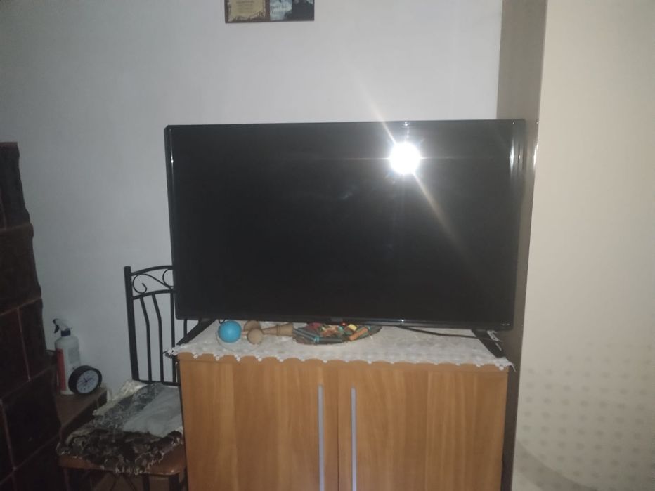 Televizor smart TV samsung 850lei!