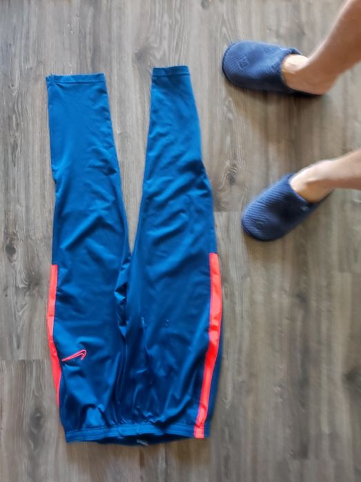 Trening Nike,XL,stare foarte buna