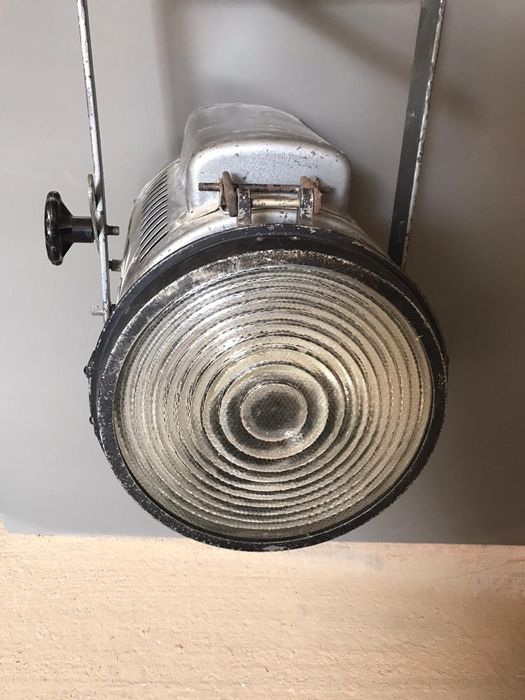 Reflector teatru anii 70