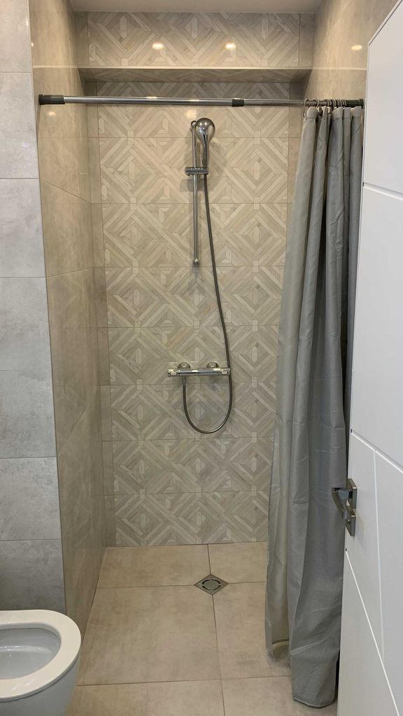 Дава се под наем Двустаен апартамент в София, Дружба 1 - 63 кв.м за 625 € - Снимка #1
