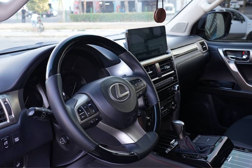 Lexus 460 ful 2014 yil 85500 prabek