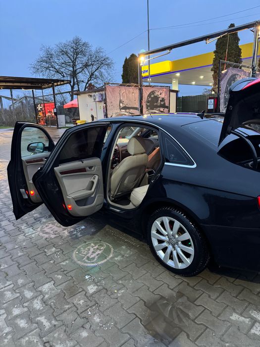 Audi A4 B8 2.0 TDI Quattro!