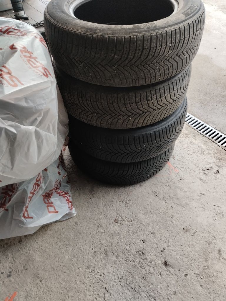 Anvelope M+S 235/60/18 Michelin