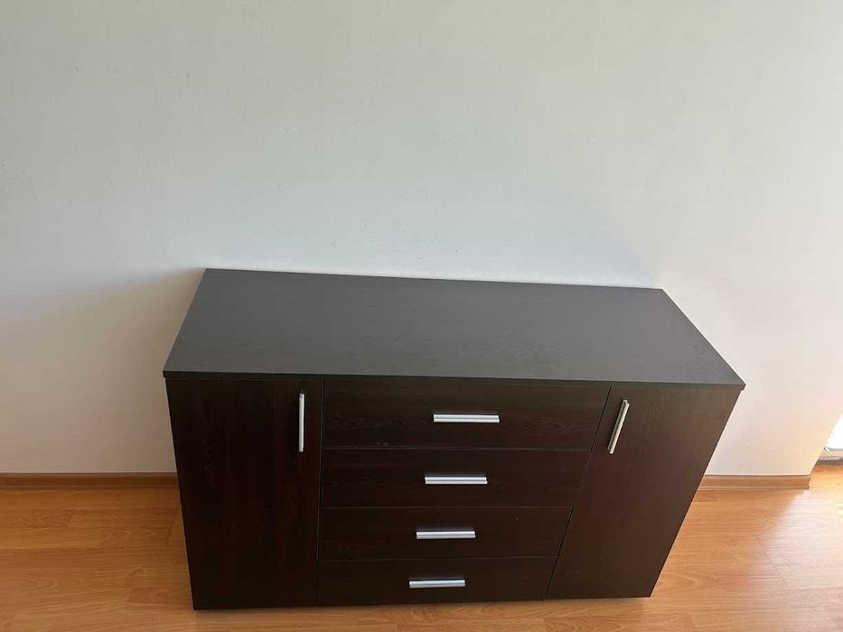 Скрин от Виденов 120х45х76  като нов