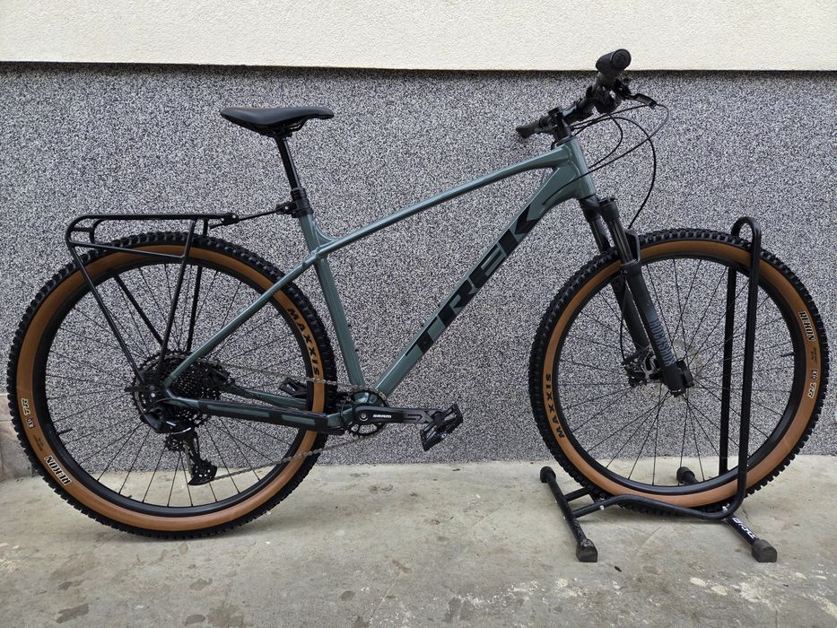 Планински Trek Marlin 7 – XL рамка / 29" – състояние КАТО НОВ