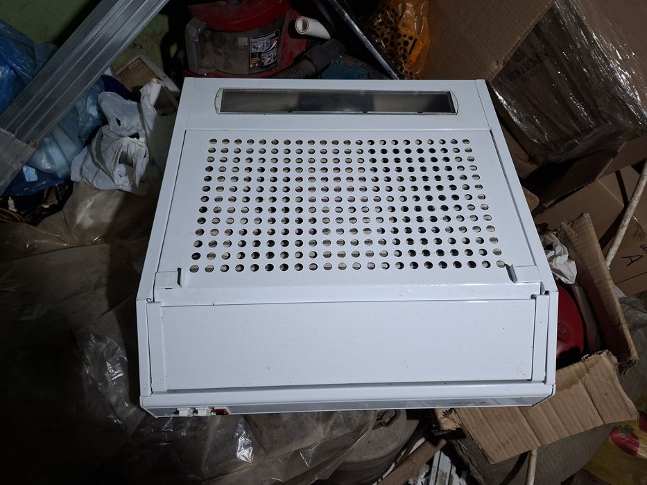 Продам вытяжку индезит