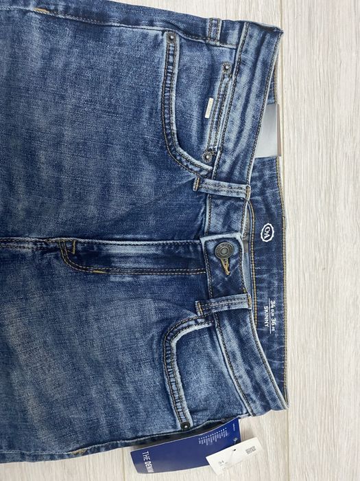 Blugi Slim marimea 34/36, noi cu eticheta