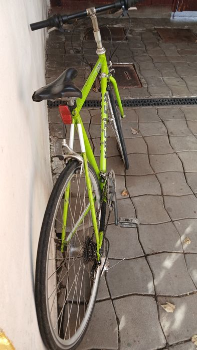 Bicicletă de stradă