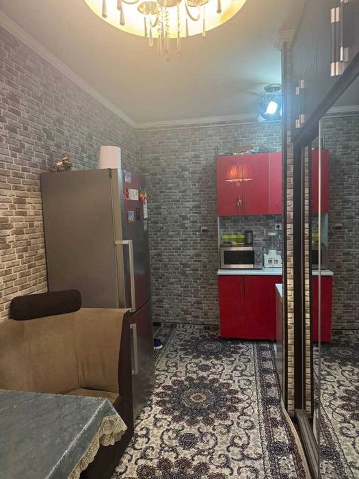 Тезда Сотаман Корасу 6 массив 2/3/3  40м2 разд мебел. Нархи 39000 у е.