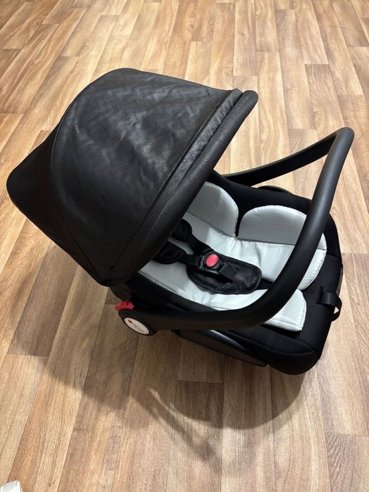 CHIPOLINO Стол за кола-кошница ХАВАНА I-SIZE (40-85 см) Черен