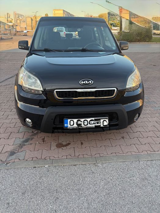 Продавам автомобил