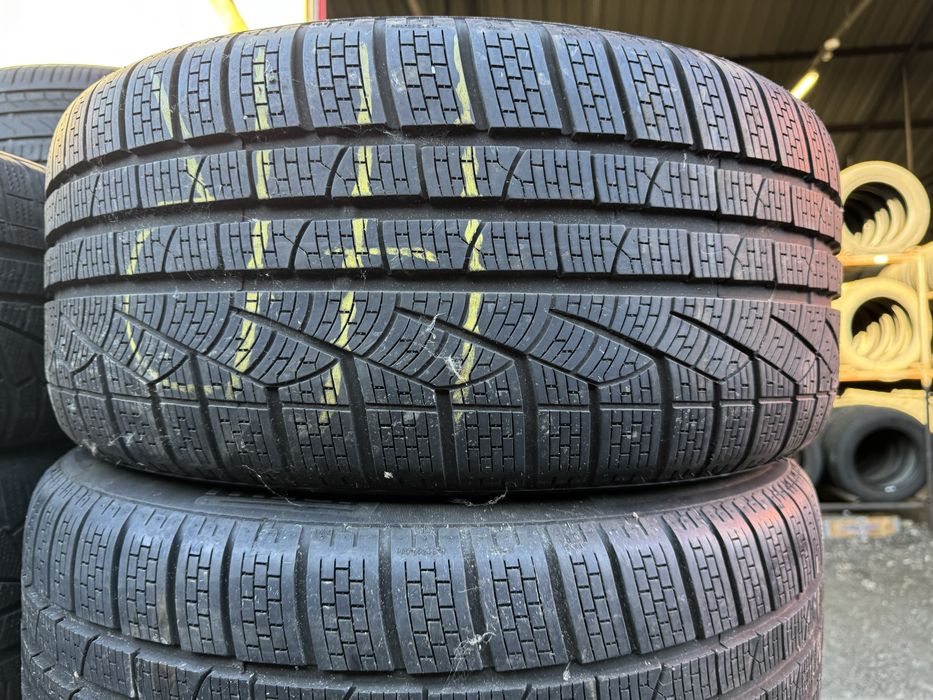 Anvelope 235/50/17 Pirelli