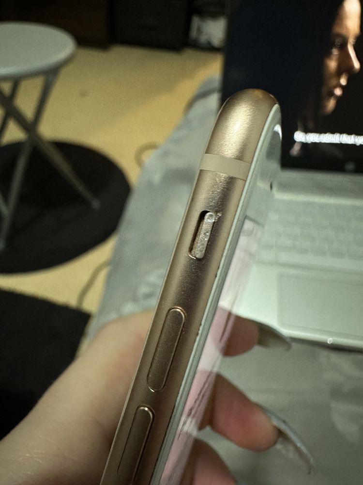 iPhone 8, rose gold, 64gb