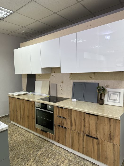 Новые Кухни кухонные гарнитуры распродажа