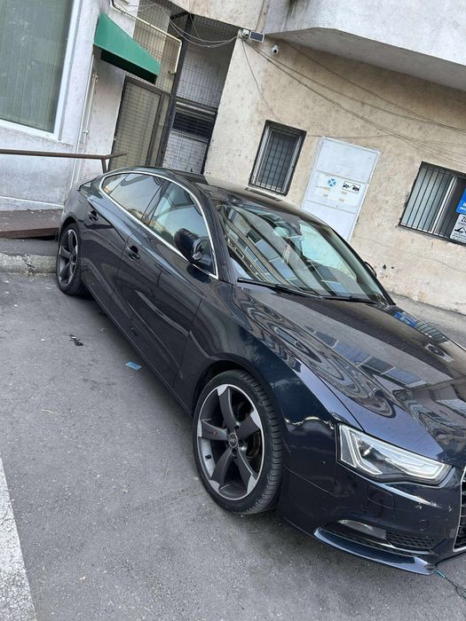 Vand audi A 5 , 2013 , 3.0 litri .