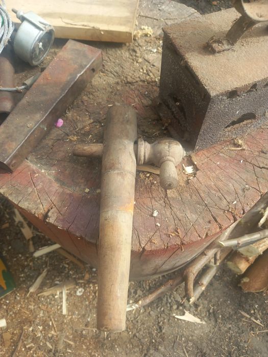 Vind obiecte vechi de  calitate superioara