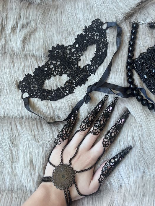 Черна перлена огърлица дантелена маска за лице готик гривна и пръстени