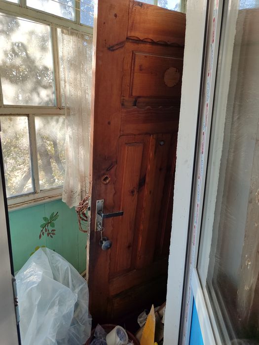 Дверь бесплатно 190х80(примерно)