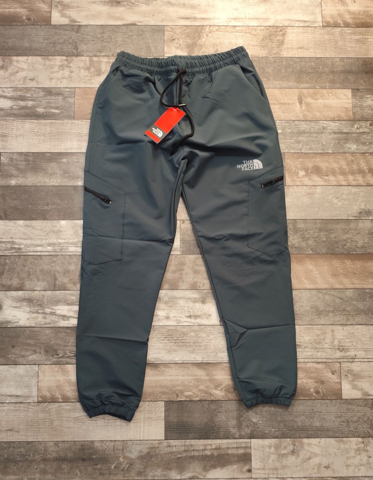 Мъжки панталон чисто нов The North Face C.p Company  шушляк
